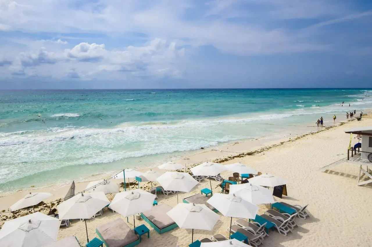 Casita Azul Oceanfront 1 Bed Condo Pms6 Playa del Carmen